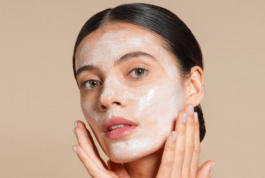 Douce Aura mask texture hydrating facial mask