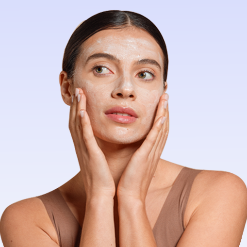 10 MIN | Translucent AbsorbFormula melts as it deeply nourishes.